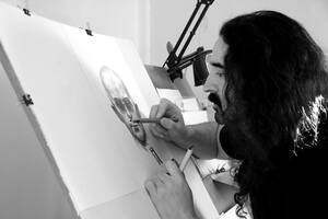 El historietista Pablo Guillermo Serafín le pone imágenes a las letras del Indio Solari en "La vida es una misión secreta"