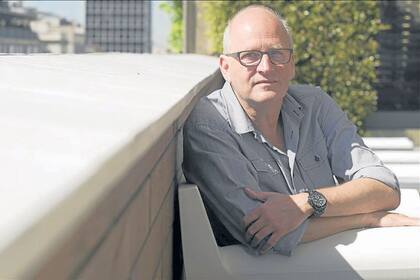 El holandés Herman Koch tiene una visión escéptica de su país