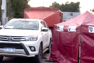 Murió un hombre de 41 años en la Perito Moreno: se bajó de la camioneta por un problema en la rueda y lo atropellaron