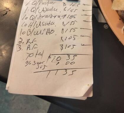 El hombre debió pagar un total de mil 135 pesos