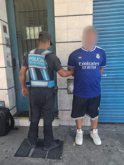 El hombre detenido en Nueva Pompeya