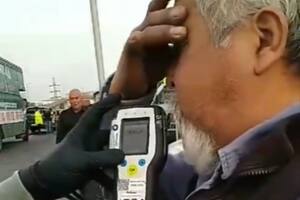 El hombre fue demorado en un control de la Panamericana. Foto: captura