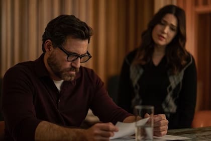 "El hombre milagro": Édgar Ramírez junto a Mandy Moore interpretan a Paolo Macchiarini y la periodista Benita Alexander