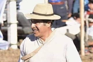 Trabajaba en una zanja que se desmoronó y quedó enterrado bajo piedras: entró en paro y murió