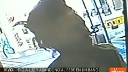 El hombre y la mujer están acusados de abandono de persona agravado por el vínculo