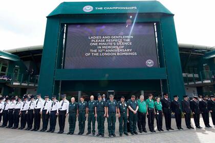 El homenaje a las víctimas del atentado a Londres en Wimbledon