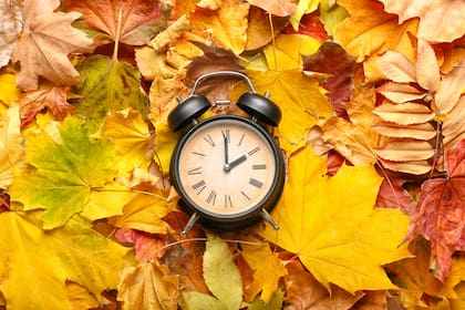 El horario de verano finalizará en la mayoría de Estados Unidos el domingo 2 de noviembre de 2025 a las 2:00 hs