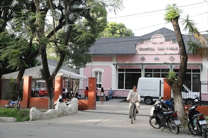 El hospital de San Pablo, una ciudad vecina donde también hay brote de dengue 