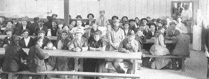 El Hotel de los Inmigrantes se creó para alojar a las grandes oleadas inmigratorias que arribaban a la Argentina de manera creciente desde la década 1870