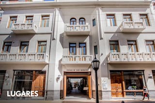 La casa restaurada que es hotel de lujo y expone reliquias del siglo XVII