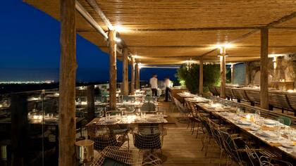 El hotel Fasano tiene los precios más costosos por cubierto y ofrece una comida de seis pasos