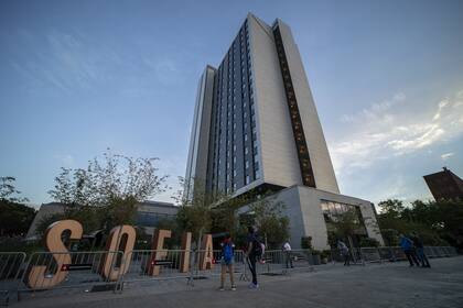 El hotel Sofía, en Barcelona, donde se aloja la selección y centro de las gestiones que desembocaron en la caída del amistoso