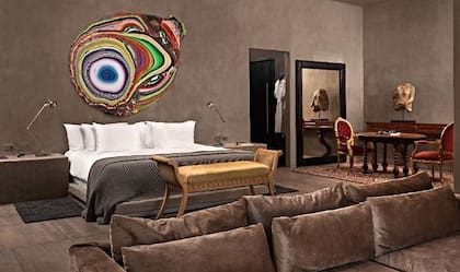 El hotel tiene un concepto de galería; su dueño es un reconocido coleccionista de arte