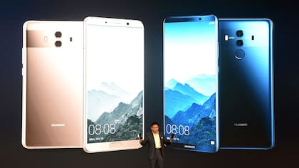 El Huawei Mate 10 tiene una pantalla de 5,9 pulgadas; el Mate 10 Pro, de 6 pulgadas sin bordes; ambos con soporte para HDR10