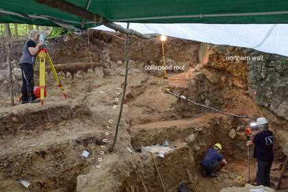 El hueso fue hallado en un lugar llamado la Cueva del Unicornio, en las montañas de Harz, en Baja Sajonia, Alemania
