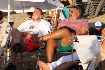 El humorista se tomó unos días de descanso antes de regresar al teatro Apolo porteño con su unipersonal Salud Moldavky y amor