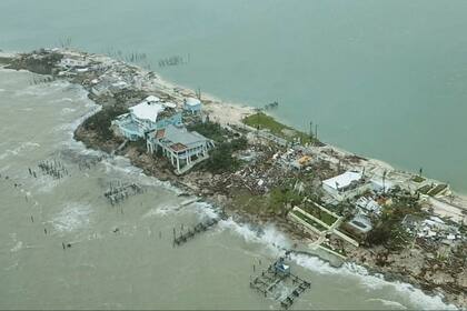 Ahora, Dorian se dirige hacia Estados Unidos