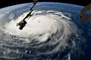 Florence: ¿cómo y quién decide el nombre de los huracanes?