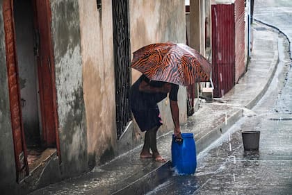 El huracán Melissa tocó tierra en Cuba después de su paso devastador por Jamaica