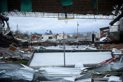 El huracán Michael golpeó duro a Florida en 2018: varias casas destrozadas y al menos 50 muertos