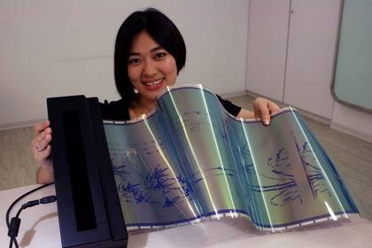 El i2R, el papel electrónico de bajo consumo eléctrico, flexible y que permite reescribir su superficie 260 veces