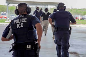 El ICE ERO expulsa de Estados Unidos a los no ciudadanos sujetos a una orden final de deportación