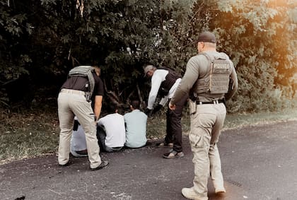 El ICE informó que detuvieron a 18 no ciudadanos durante una operación de cumplimiento dirigida a individuos que representan una amenaza a la seguridad pública