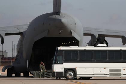 El ICE sostiene que la migrante tiene antecedentes penales y que es sujeto a deportación