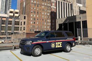 El ICE utilizaría torres de simulación de telefonía móvil para identificar a migrantes bajo su mira