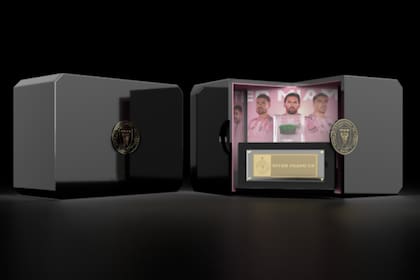 El IMCF Chase Stadium Field Grass Ultra Box es el producto más caro de todos