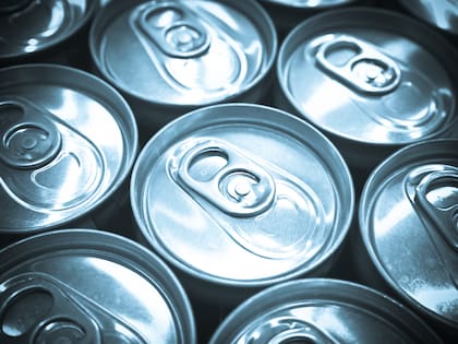 El impacto fue inmediato: según los registros de la época, las ventas de la compañía crecieron un 233% en un año tras la introducción de la nueva tapa