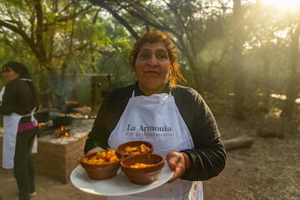 El Impenetrable; cocineras; Sociedad; La Armonía; turismo. Estela Cocinera