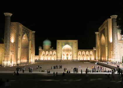 El imponente Registán de Samarkanda.