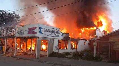 El incendio de enero del 2021 destruyó la panadería en su totalidad.
