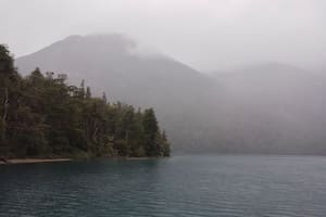 La nieve y la lluvia trajeron alivio al combate del fuego en Chubut