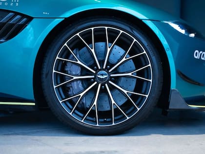 El incidente convirtió al Safety Car en un protagonistas indirectos de uno de los finales más discutidos de la historia reciente de la F1