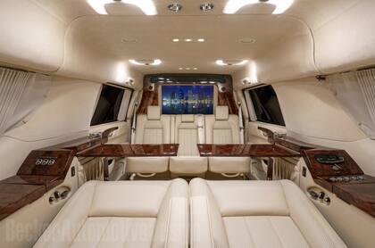 El increíble Cadillac de Tom Brady, por dentro.