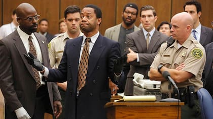 El infame guante que favoreció a O.J. Simpson