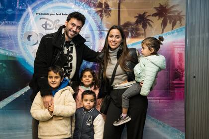 El influencer Lizardo Ponce también asistió en familia