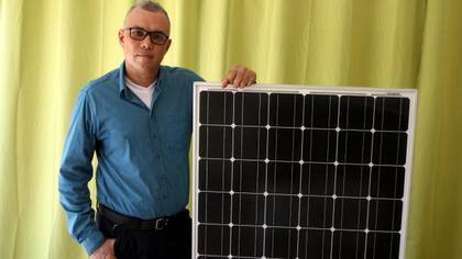 El ingeniero Dairo Polo es experto en energía solar (Foto: Vanexa Romero / EL TIEMPO)