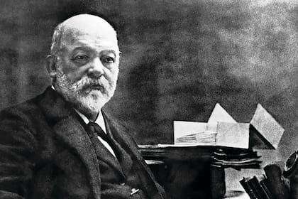 El ingeniero Gottlieb Daimler, un pionero en la industria automotriz