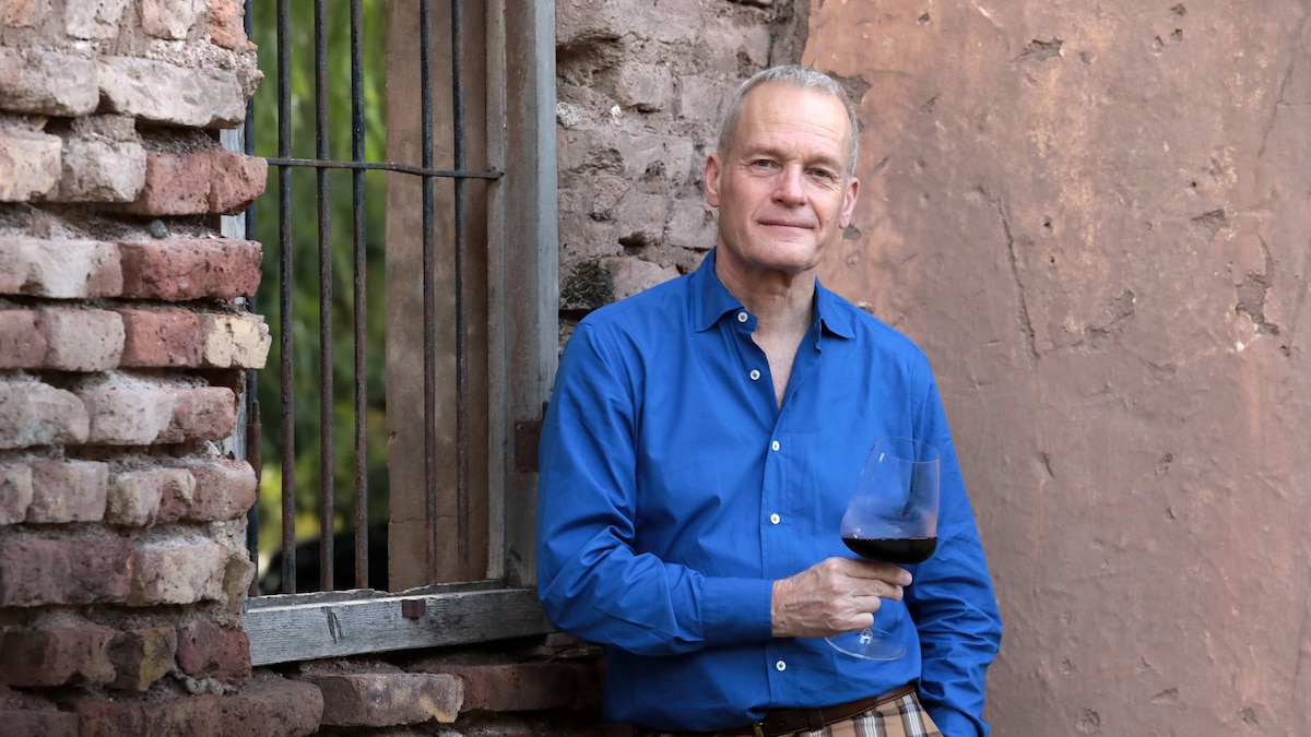 Tim Atkin, el crítico inglés que recorrió Argentina: “el vino sin alcohol no es vino”