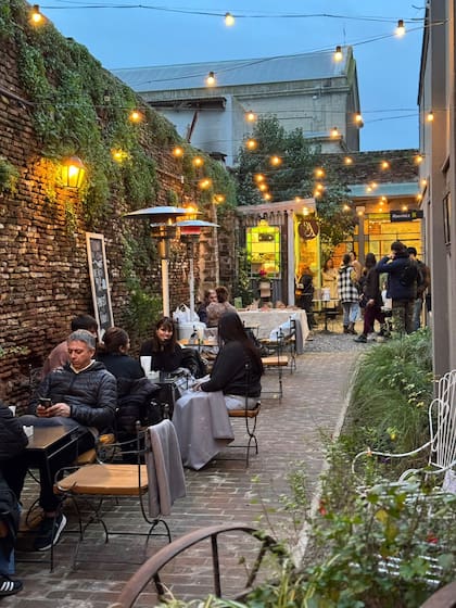 El ingreso al Paseo de Areco.