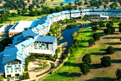 El ingreso familiar promedio supera los 562 mil dólares