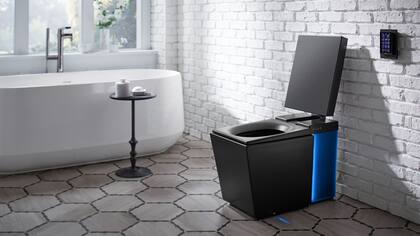 El inodoro inteligente de Kohler. Admite comandos de Google y Amazon, desde tirar la cadena a subir y bajar la tapa