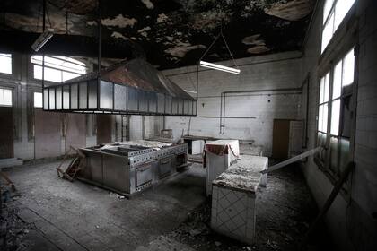 El Instituto Unzué, ubicado frente al mar, sobre el Boulevard Marítimo Peralta Ramos