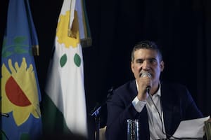 La interna peronista se exhibe con insultos en la calle y disputas por la asistencia alimentaria