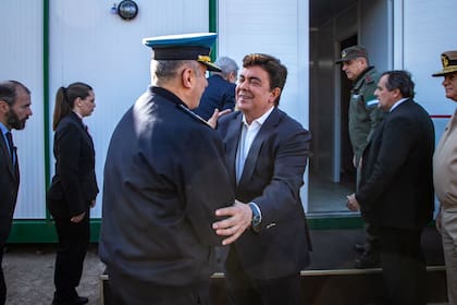 El intendente de La Matanza, Fernando Espinoza, en la inauguración de la Base de Comando Unificado de fuerzas federales