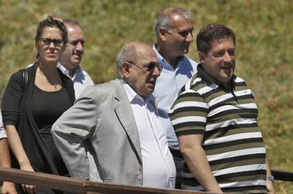 El día que el entonces intendente de Mar del Plata se fue antes de que Vidal inaugurara las playas públicas