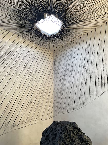 El interior de la obra de Basualdo